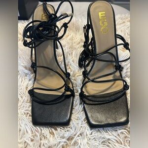 EGO Knotted Strappy Square toe Heels